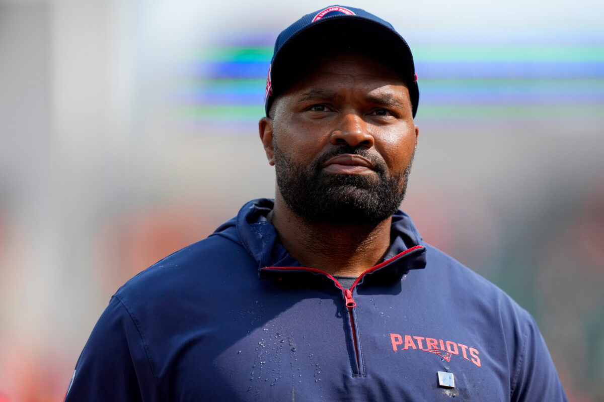 Patriots legend questioning Jerod Mayo’s coaching style