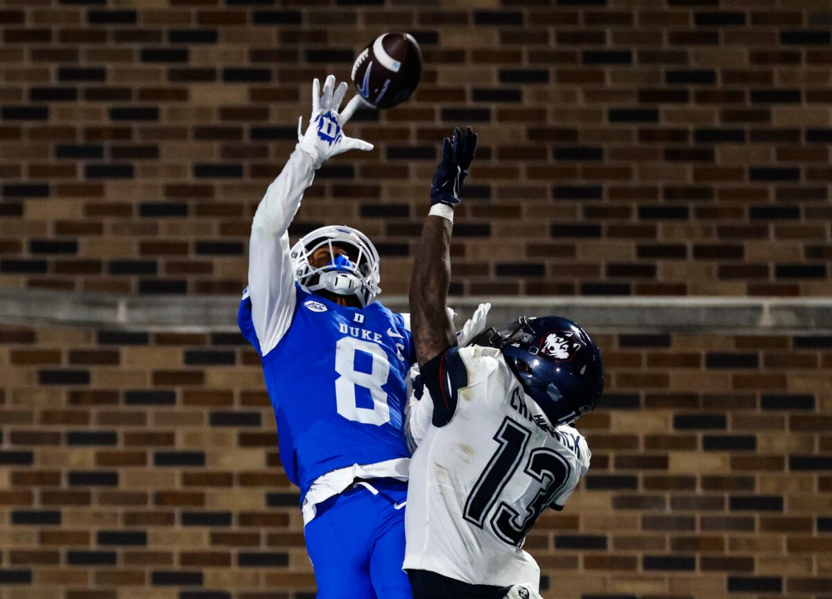 Duke wideout Jordan Moore makes spectacular one-handed touchdown catch vs SMU