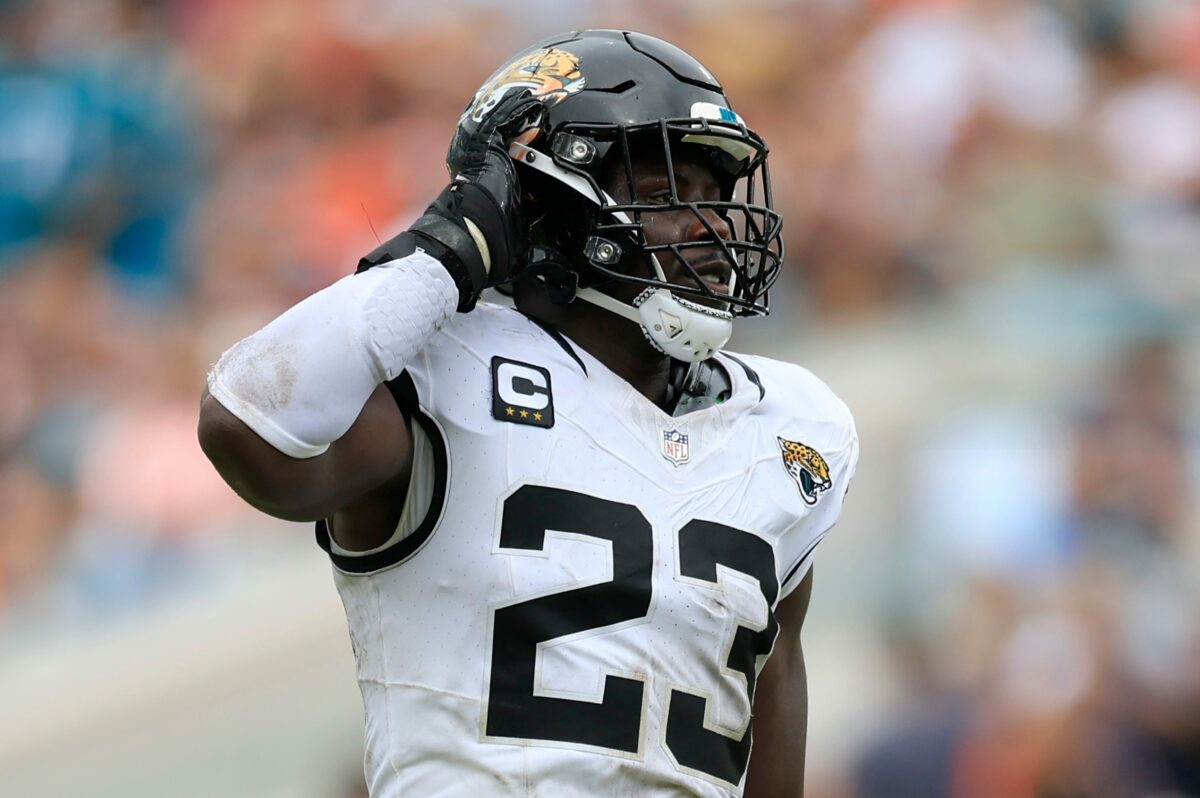 Jaguars activate LB Foyesade Oluokun from injured reserve