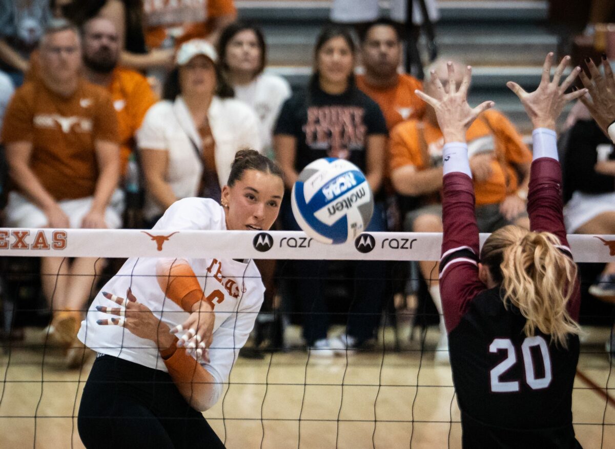 No. 7 Texas Falls to Rival Texas A&M in Five-Set Heartbreaker