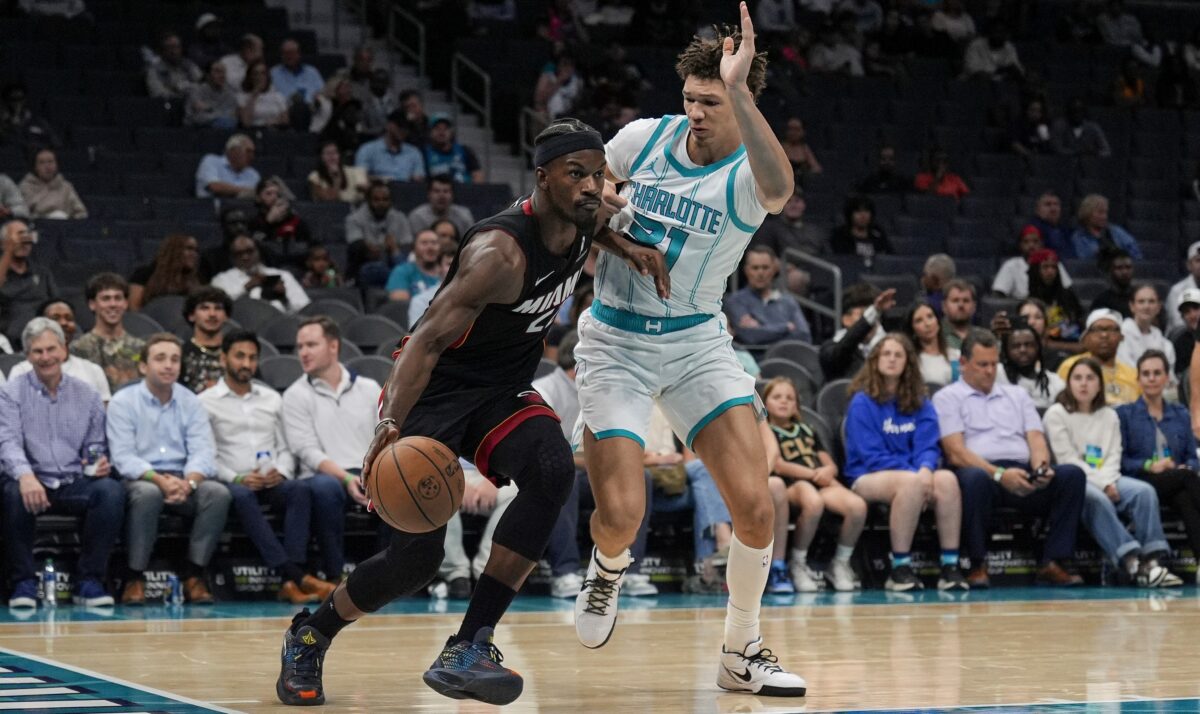 Miami Heat at Charlotte Hornets odds, picks and predictions