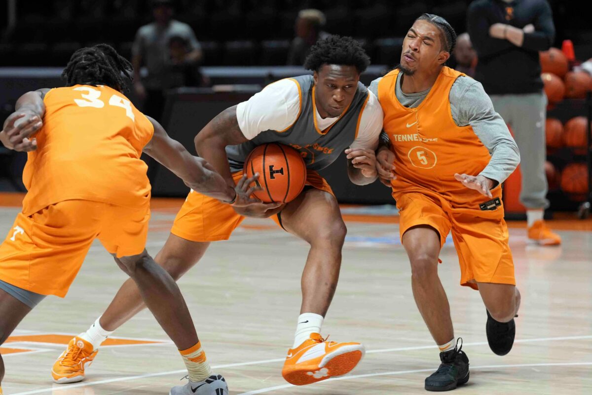 Darlinstone Dubar enters first season with Vols after transferring from Hofstra