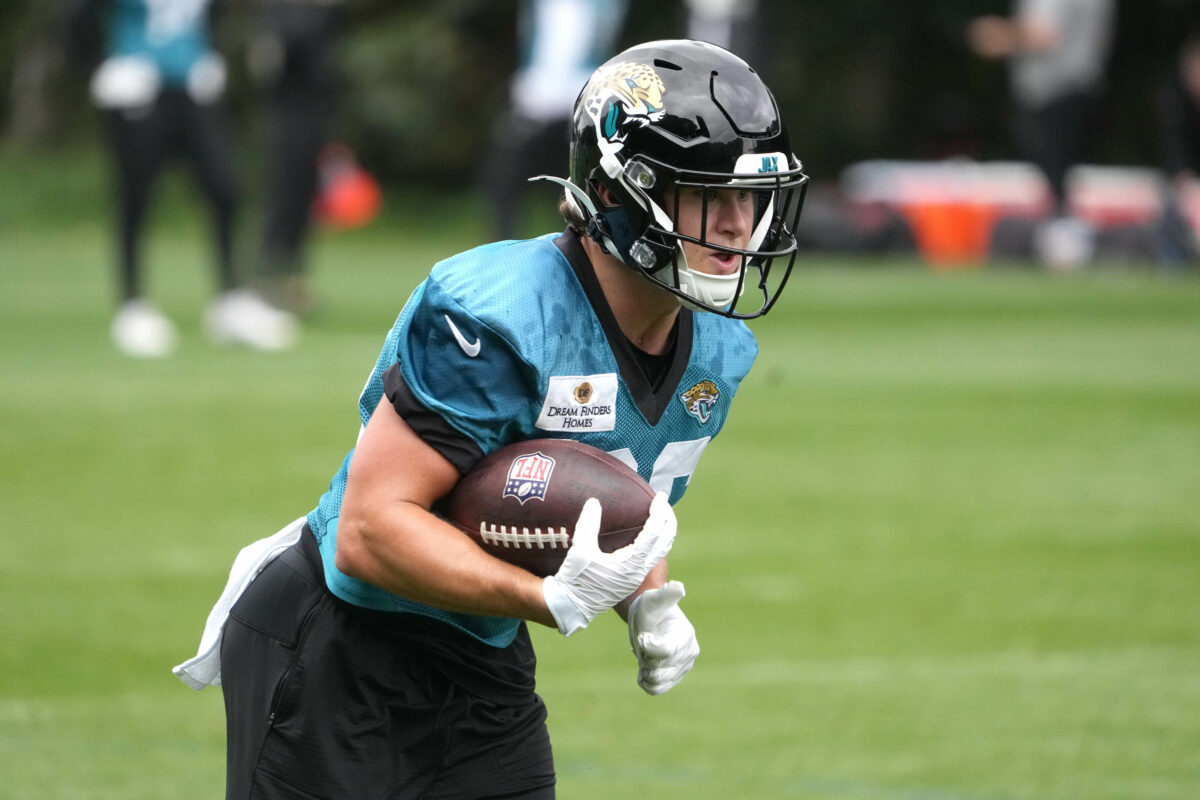 Jaguars bring RB back to practice squad