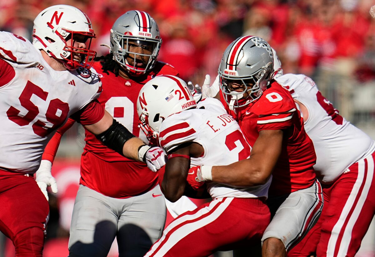 Big Ten releases statement on controversial play in Saturday’s game