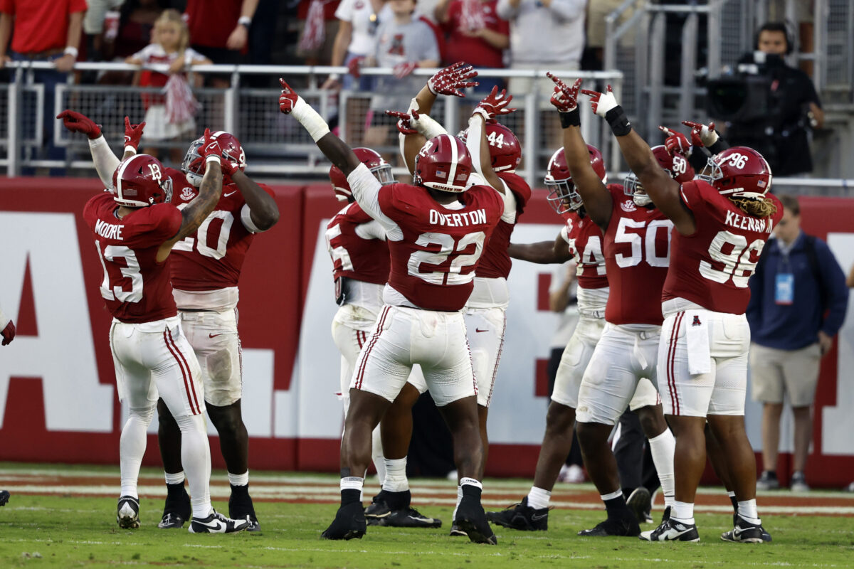 How far did Alabama rise in new US LBM Coaches Poll after dominant win over Missouri?