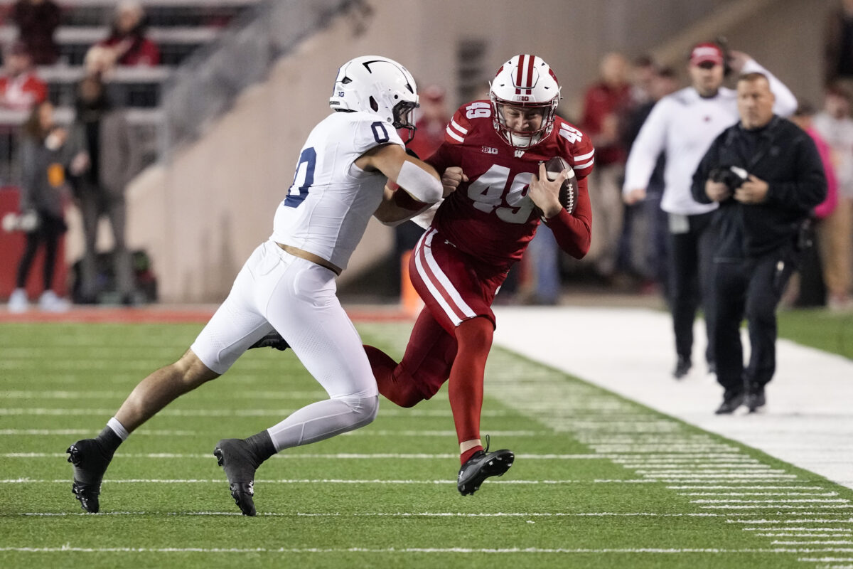 Wisconsin punter out-rushed Penn State star running back in first half of Badgers vs. Nittany Lions