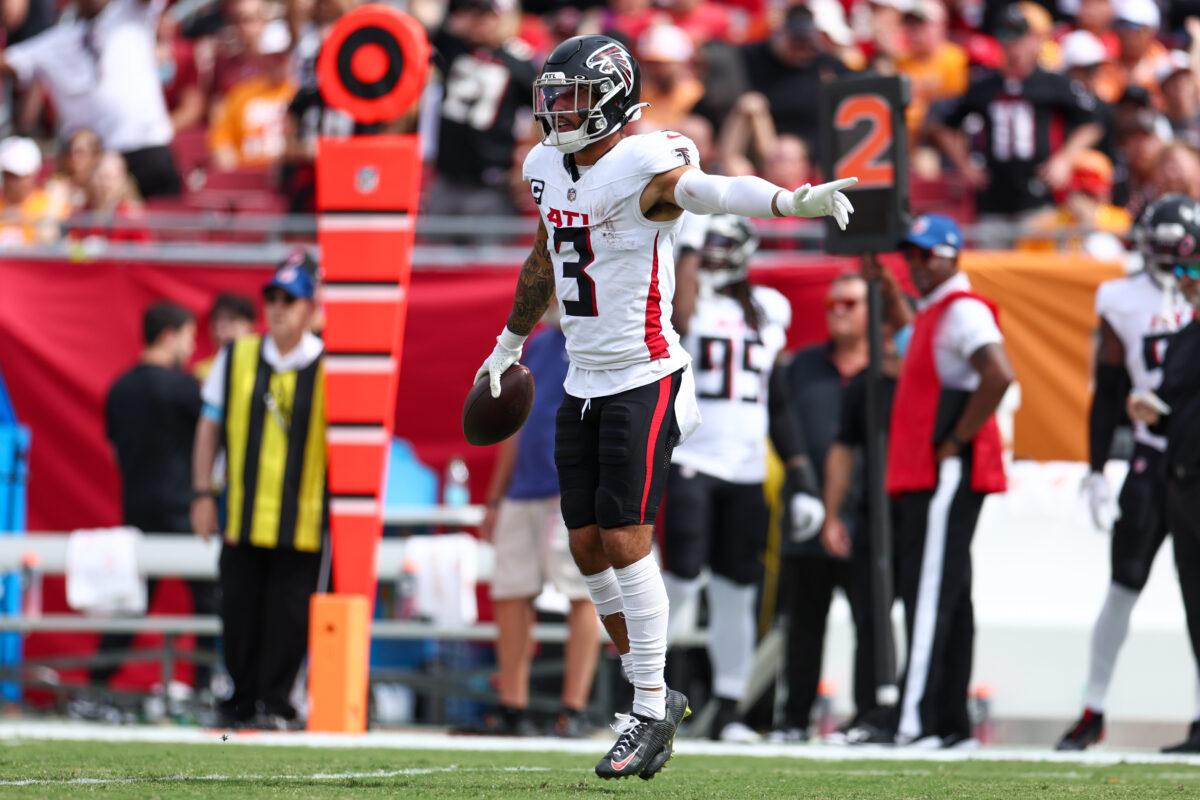 Jessie Bates forces Falcons’ second turnover vs. Buccaneers