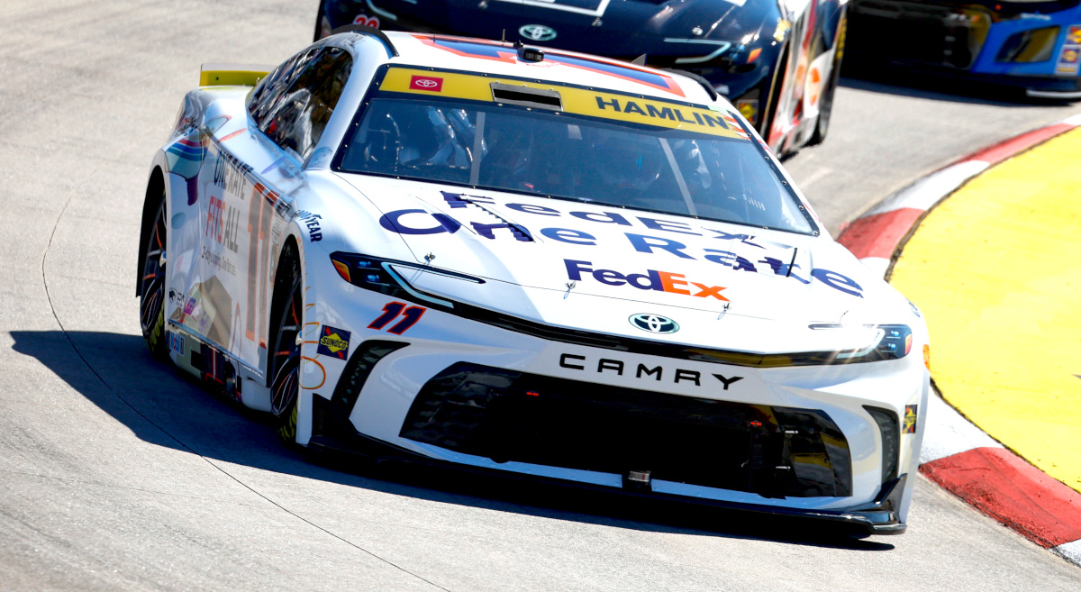 Practice crash puts Hamlin in ‘must win’ mindset at Martinsville