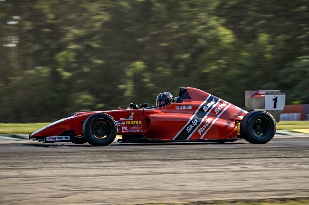 Booher joins Skip Barber Race Series