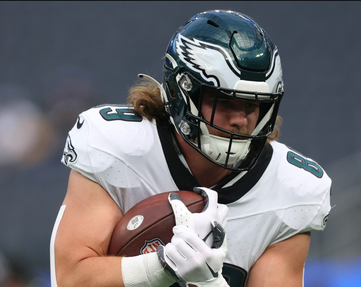 Eagles waive TE Jack Stoll