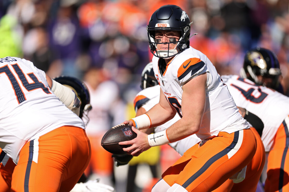 Courtland Sutton throws touchdown pass to Broncos QB Bo Nix