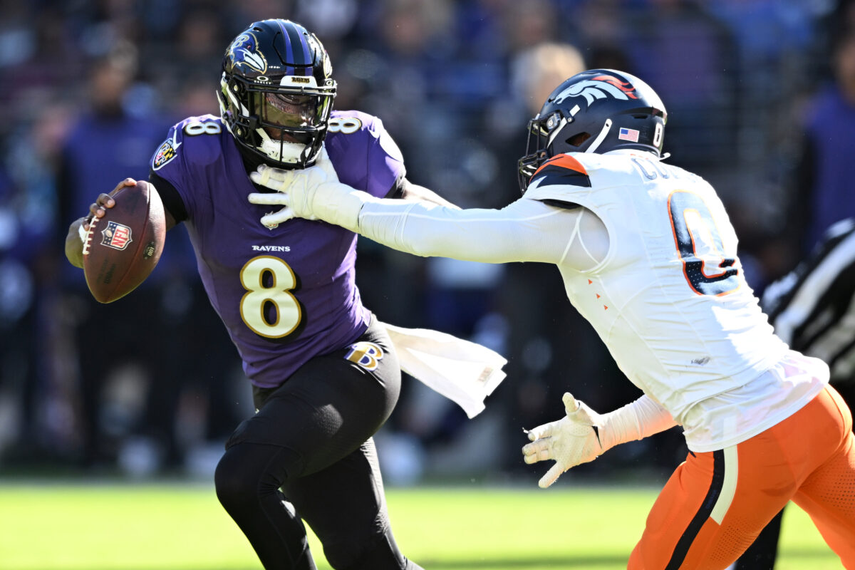 Lamar Jackson finished with perfect passer rating as Ravens demolish Broncos 41-10