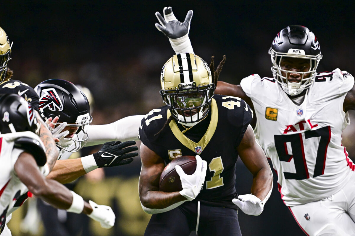 WATCH: Alvin Kamara breaks the all-time Saints rushing yards record