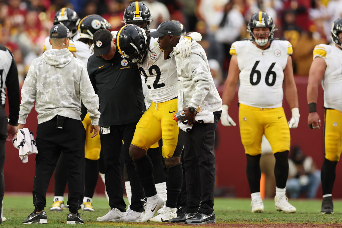 Steelers injury update: Offensive star misses practice with ankle injury