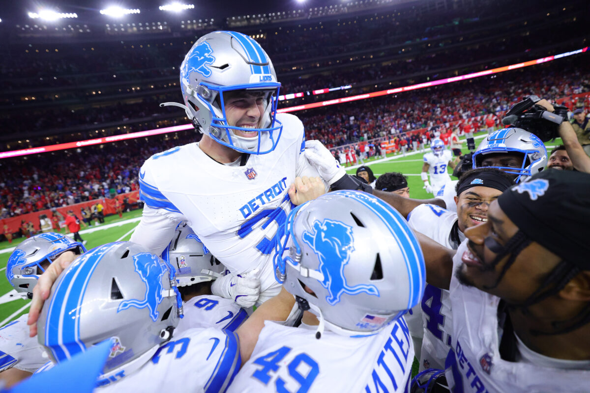 Lions stun the Texans and a national TV audience with an epic comeback win