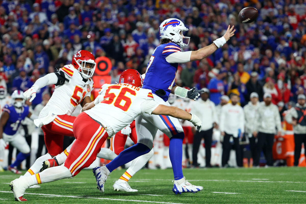 Bills’ Josh Allen rushes in clutch touchdown late vs. Chiefs (video)