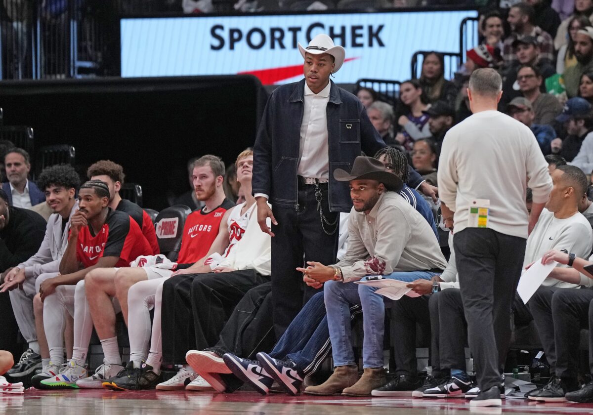 LOOK: Scottie Barnes in a cowboy hat and other pictures of the day in the NBA