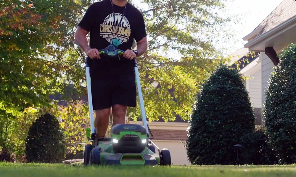 UFC 309 ‘Embedded,’ No. 1: Chris Weidman home show means fight week landscaping