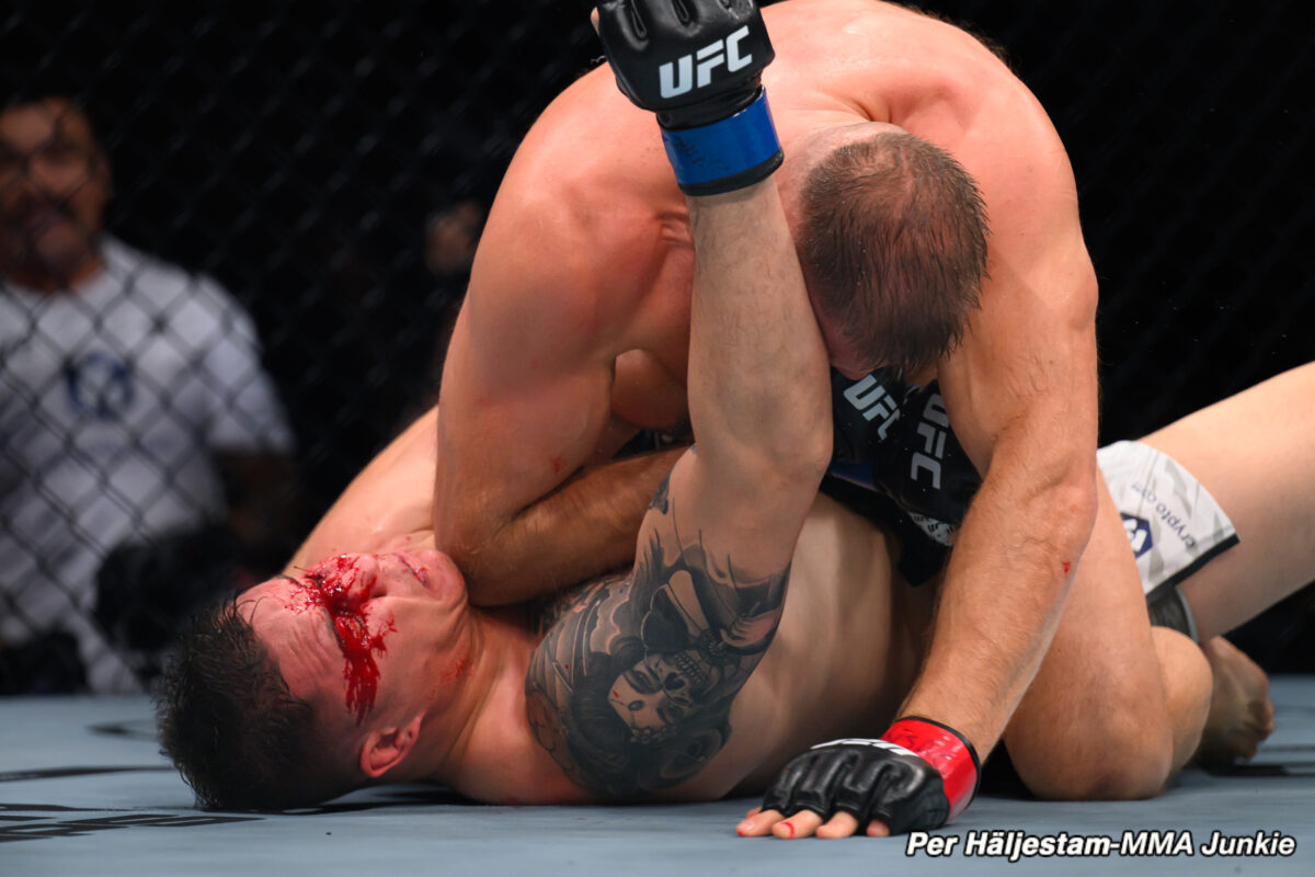 UFC 309 video: Marcin Tybura unleashes hellbows on Jhonata Diniz to prompt doctor stoppage