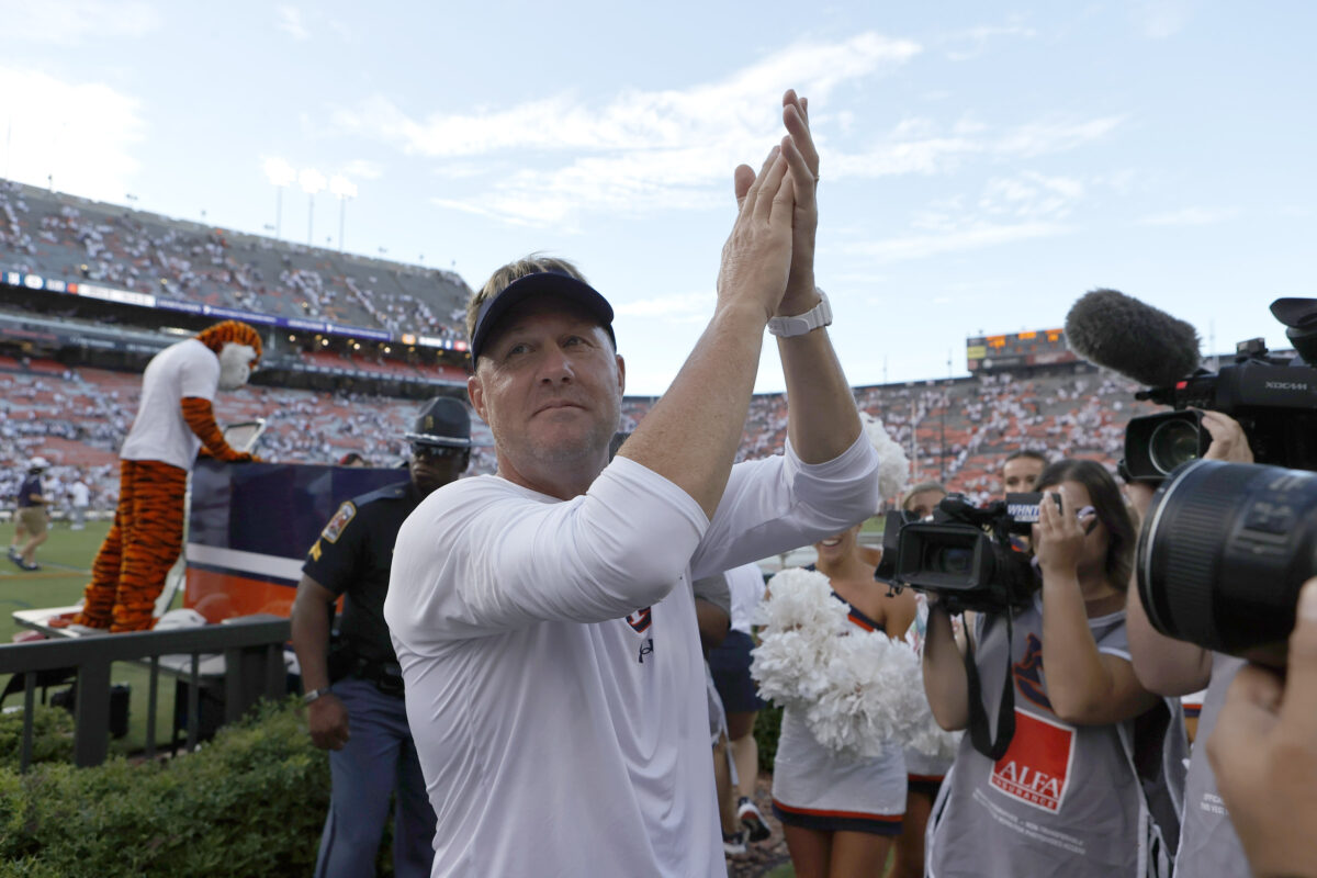 Auburn flips 2025 CB Shamar Arnoux from USC