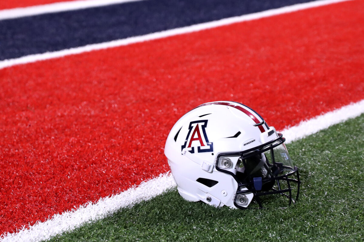 Michigan State football offers Arizona defensive back commit