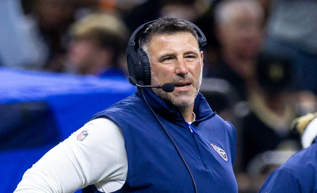 Ohio State fans want Mike Vrabel as a coach after losing to Michigan again