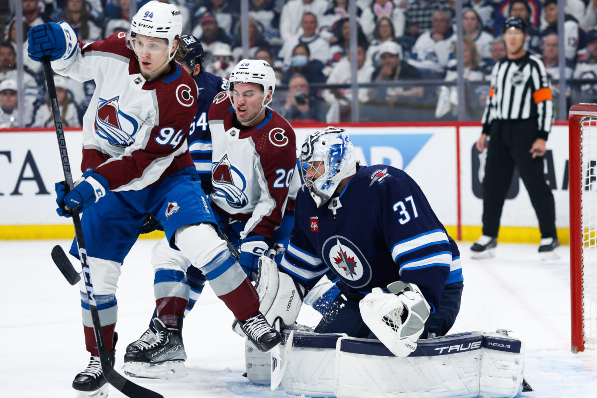 Colorado Avalanche at Winnipeg Jets odds, picks and predictions