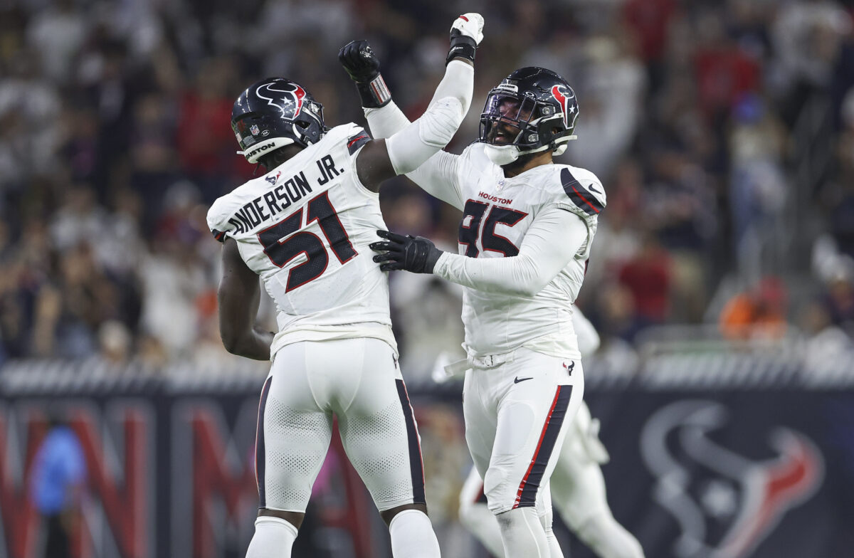 Watch: Texans get a ‘thicc six’ TD on the big time stage vs. Cowboys