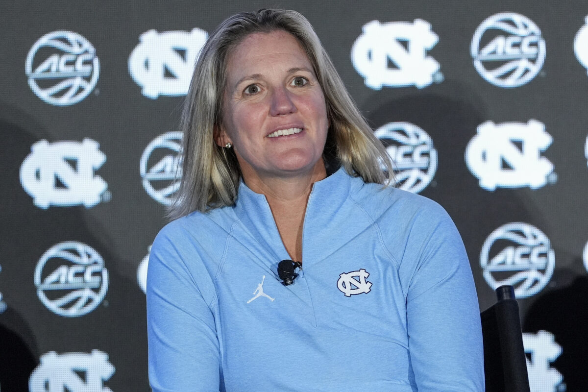 UNC WBB climbs a spot in latest USA Today Sports Coaches Poll