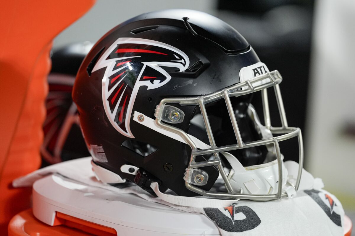 Atlanta Falcons sign former 7th-round pick to practice squad