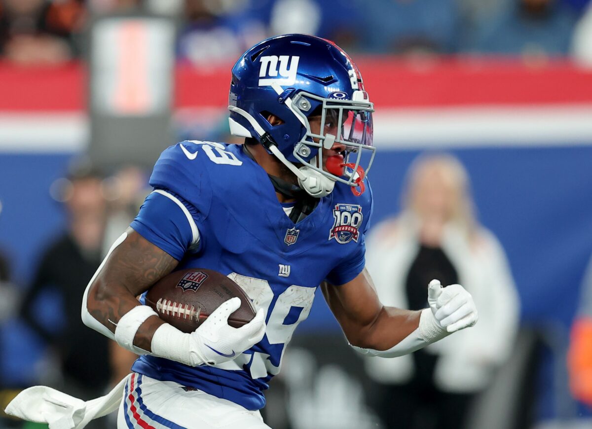 Giants rookie RB Tyrone Tracy Jr. fumbles away the game despite otherwise elite performance