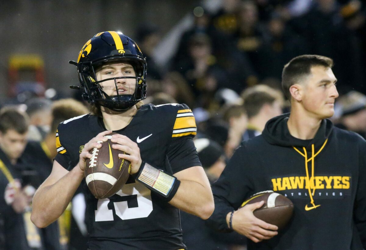 Kirk Ferentz reveals Jackson Stratton as Iowa’s current starting QB