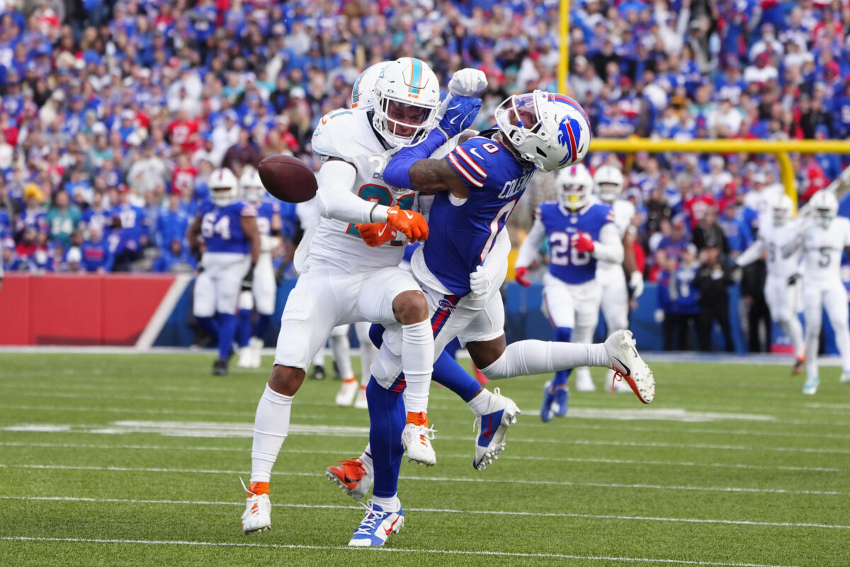 Jordan Poyer thinks his hit was clean. Mike McDaniel isn’t so sure