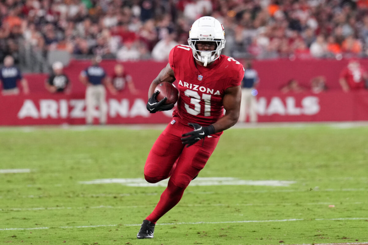 Cardinals give their own fans something to applaud in 29-9 win over Bears