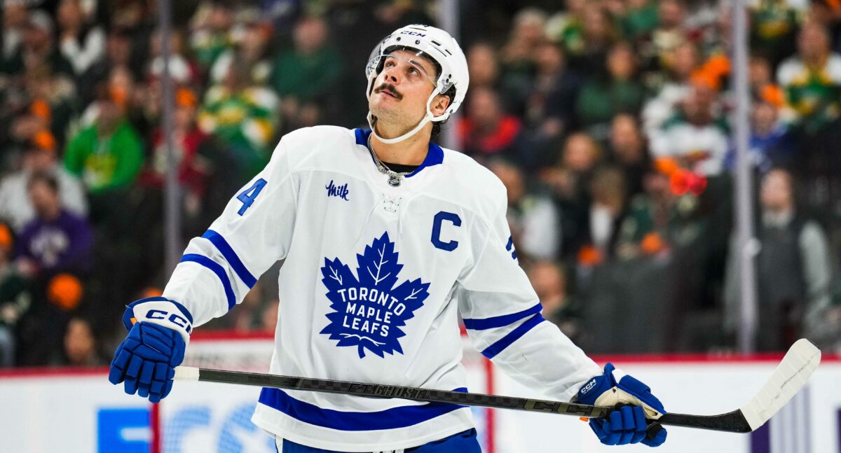 Boston Bruins at Toronto Maple Leafs odds, picks and predictions