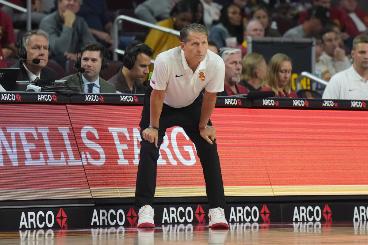 USC men’s basketball needs to quit playing with its food