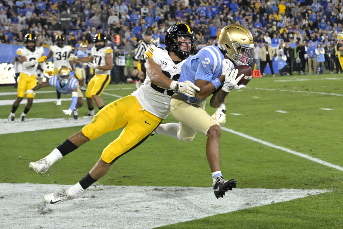 CBS Sports tabs UCLA as Week 11 winner after downing Iowa