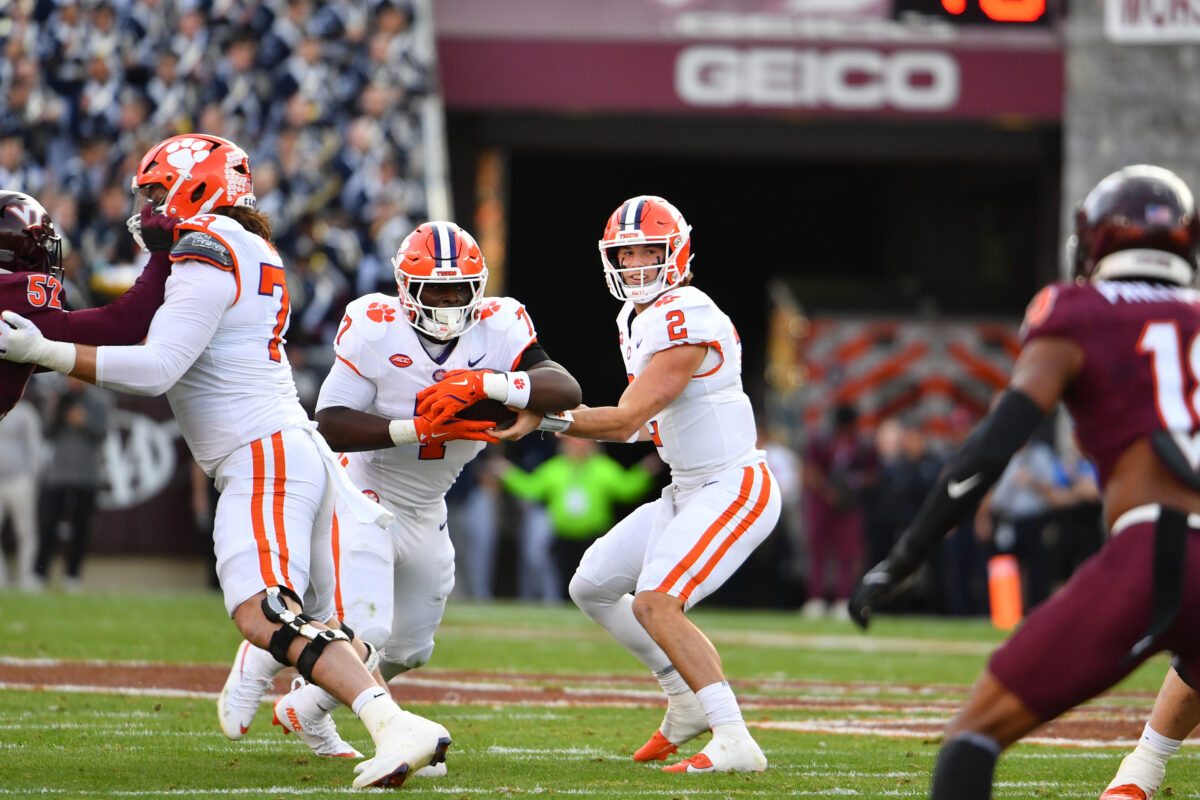 Clemson dominates second half to take down Virginia Tech on the road