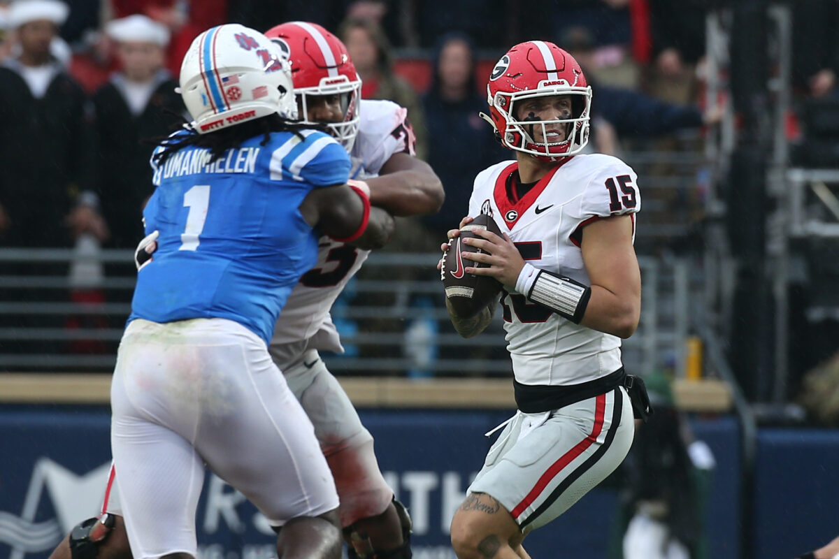 Why Georgia won’t play any QB outside Carson Beck