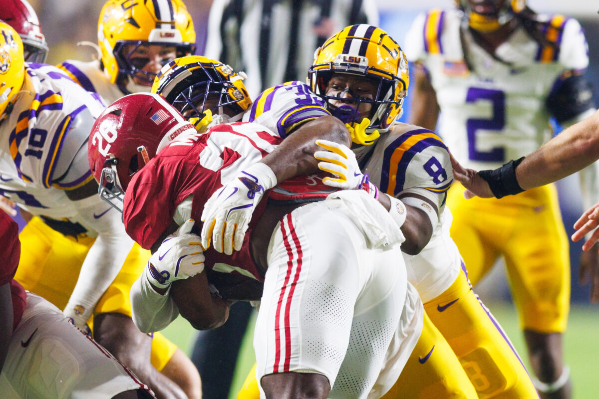 LSU falls seven spots in AP Poll after loss to Alabama