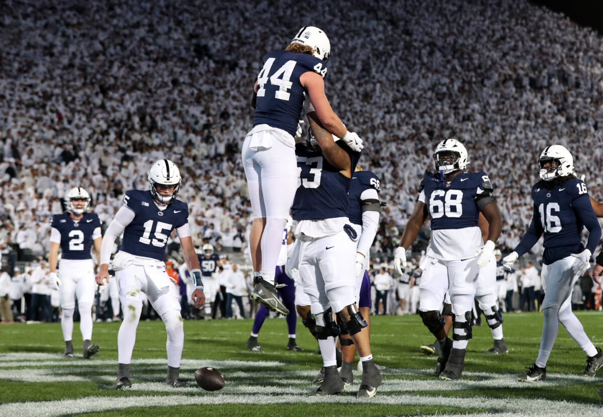 Penn State bounces back with a commanding 35-6 White Out win over Washington