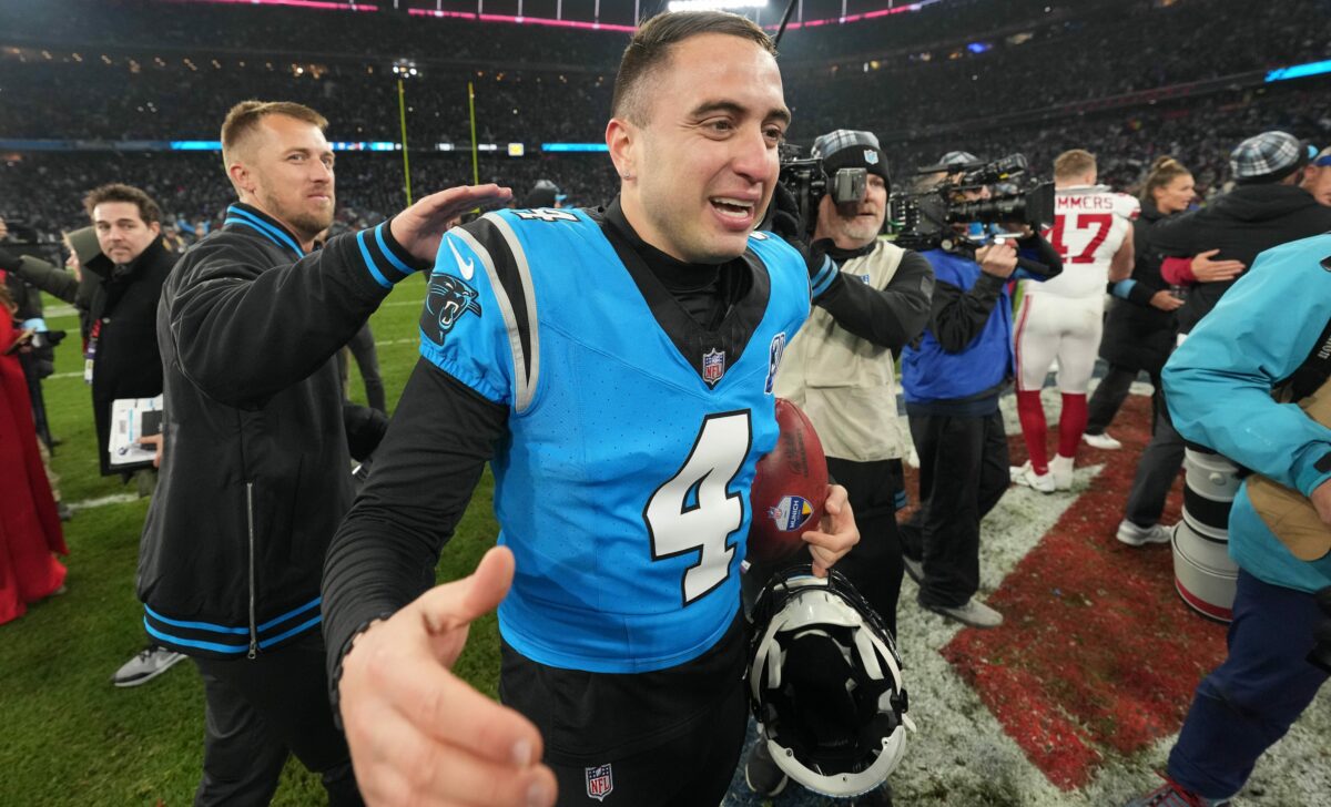 Panthers’ Eddy Piñeiro is now NFL’s most accurate FG kicker ever . . . and he didn’t even play this week