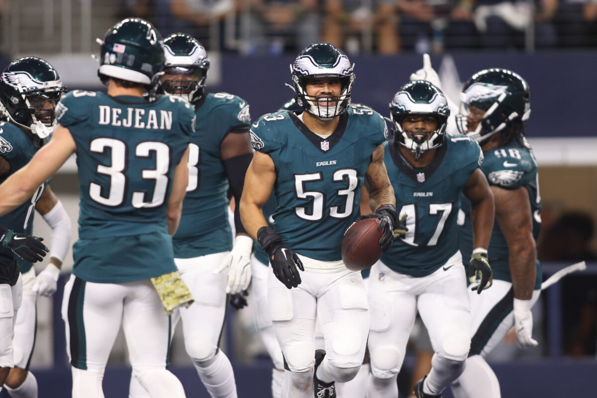 Former Wisconsin linebacker dominates in Eagles’ win over Cowboys