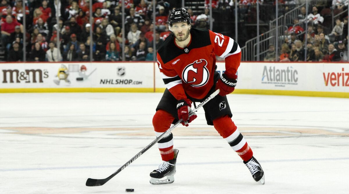 New Jersey Devils at Florida Panthers odds, picks and predictions