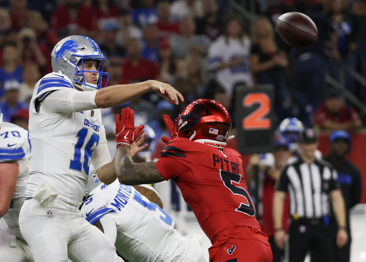 Jared Goff had a bad night and social media let him know about it