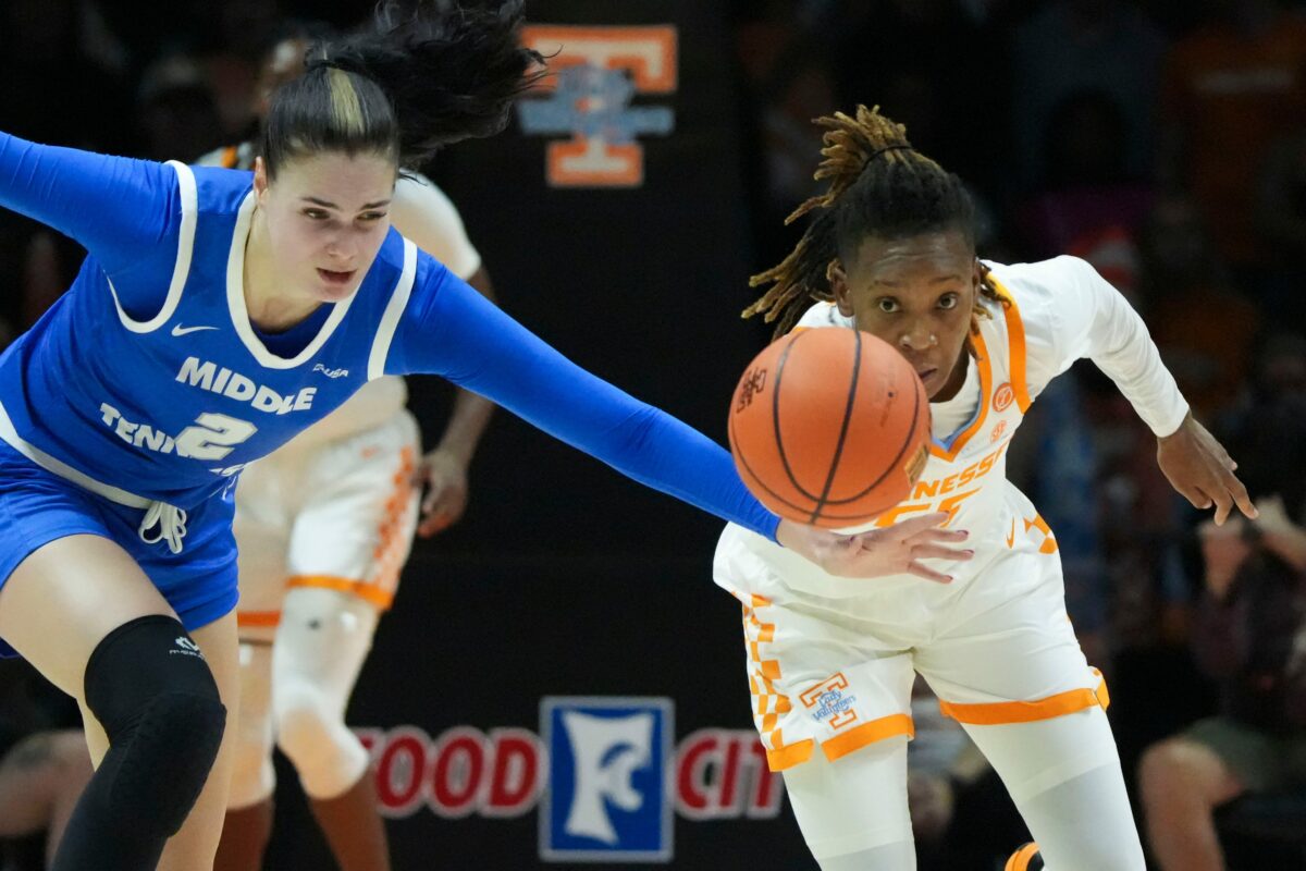 Lady Vols remain undefeated with victory over Middle Tennessee State