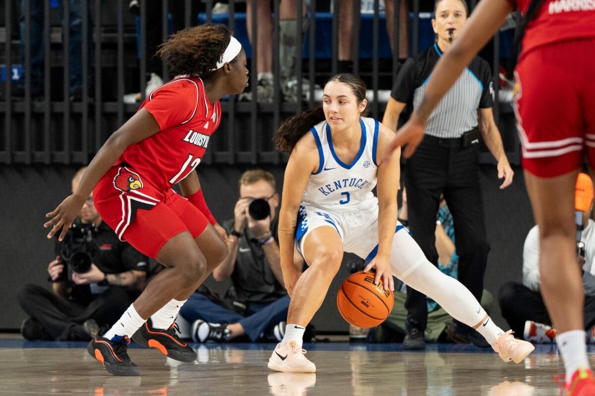 The best photos from Kentucky women’s win over Louisville