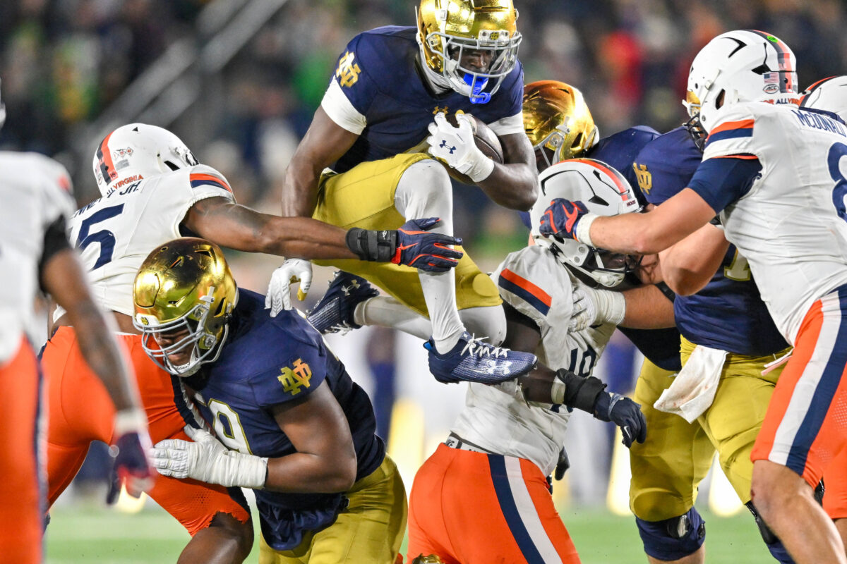 Notre Dame Week 13 highlight — Jeremiyah Love leaps it in