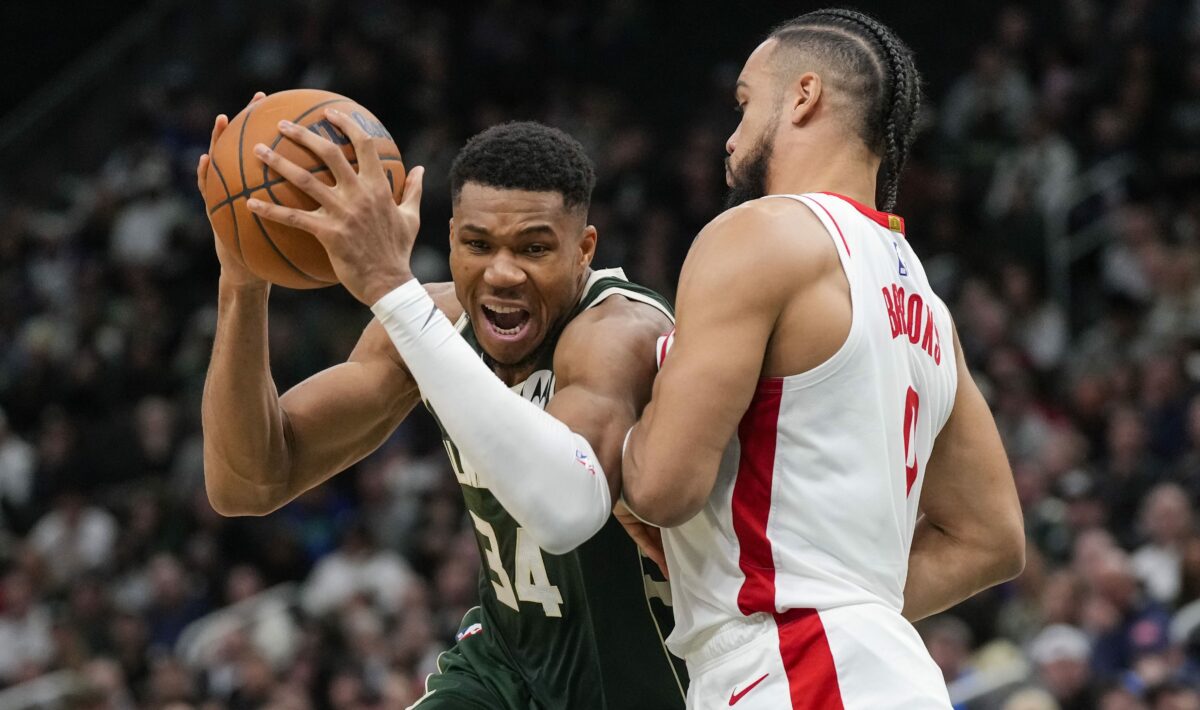 Chicago Bulls at Milwaukee Bucks odds, picks and predictions