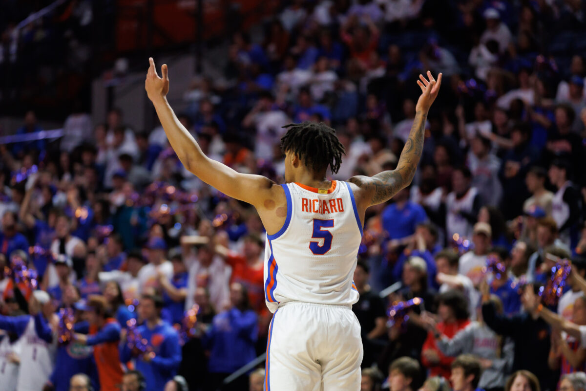 Florida basketball enters Thanksgiving ranked No. 16 in USA TODAY Coaches Poll